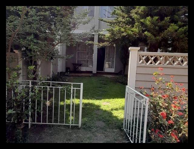 2 BEDROOM TOWNHOUSE FOR SALE IN HADDON